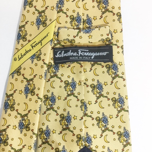 Salvatore Ferragamo Lion Crest Silk Tie - Picture 1 of 6