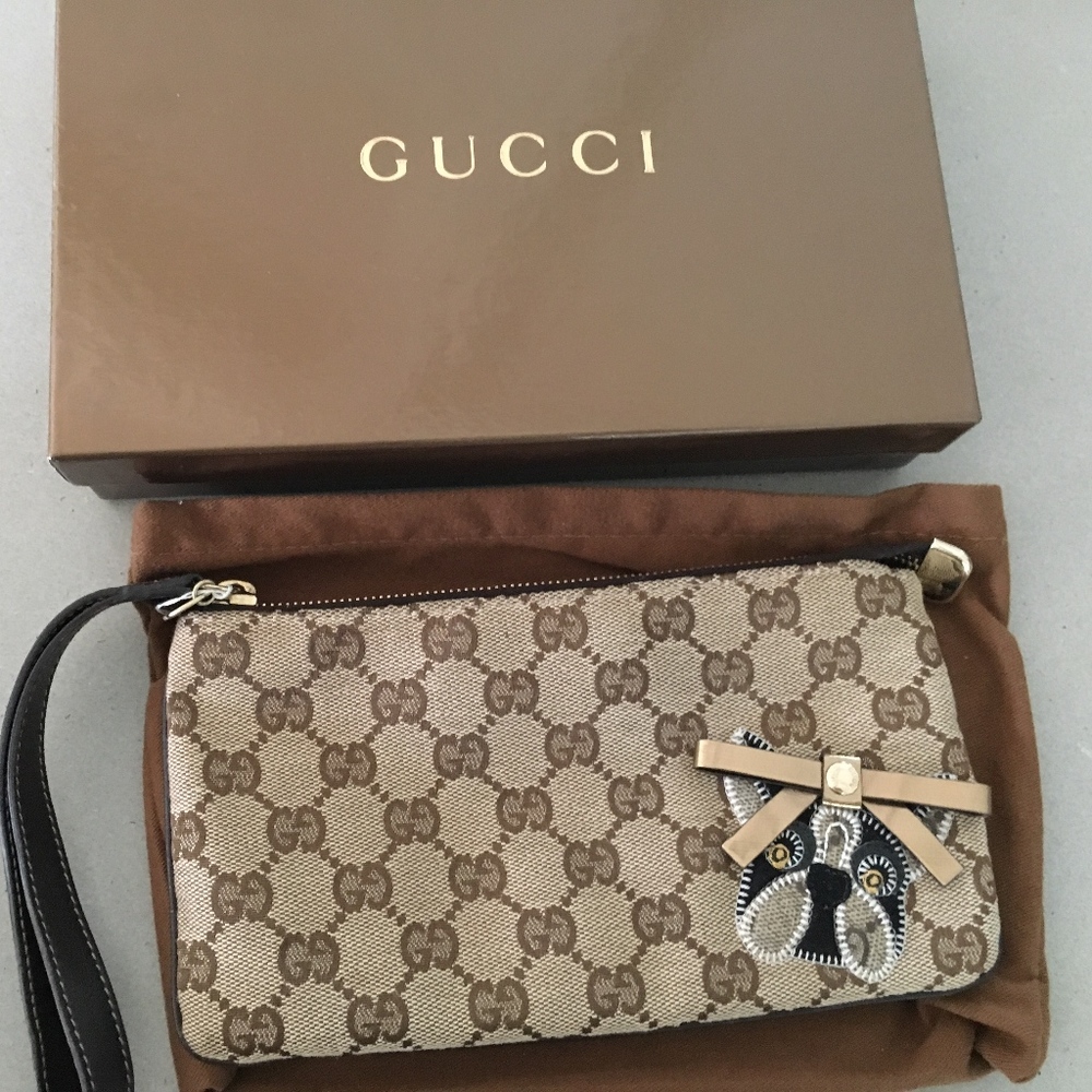 Gucci - Frenchi Zipper Clutch