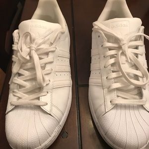 Men’s Adidas shell tops.  Size 12