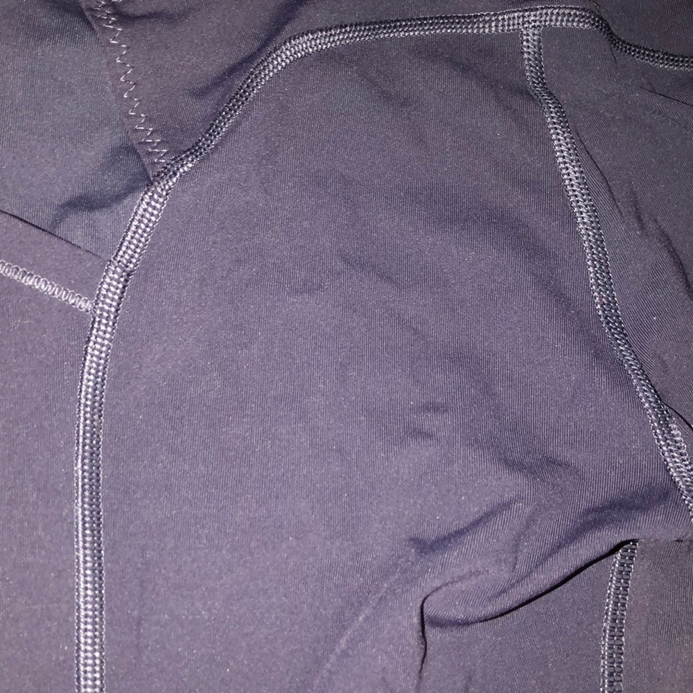 Dark purple lulu lemon leggings. - Picture 4 of 4