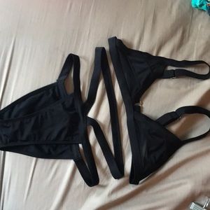 Black bikini