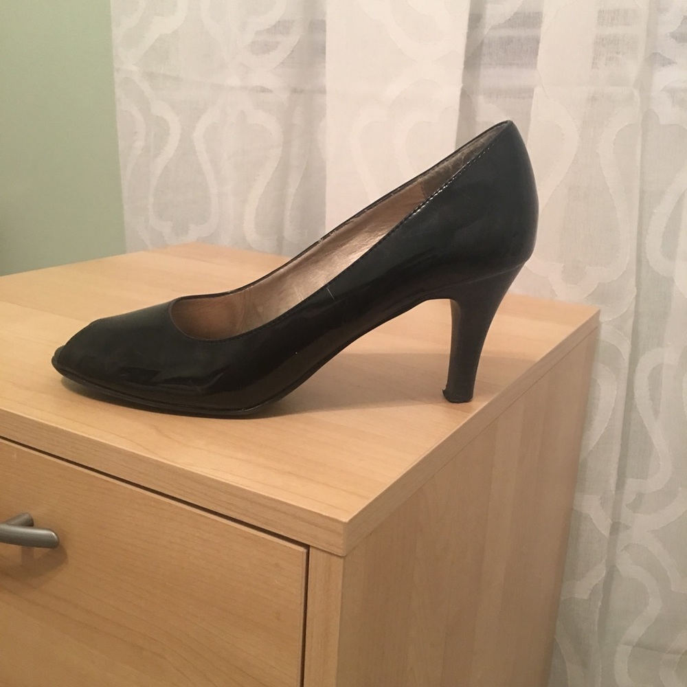 Black open toe heels