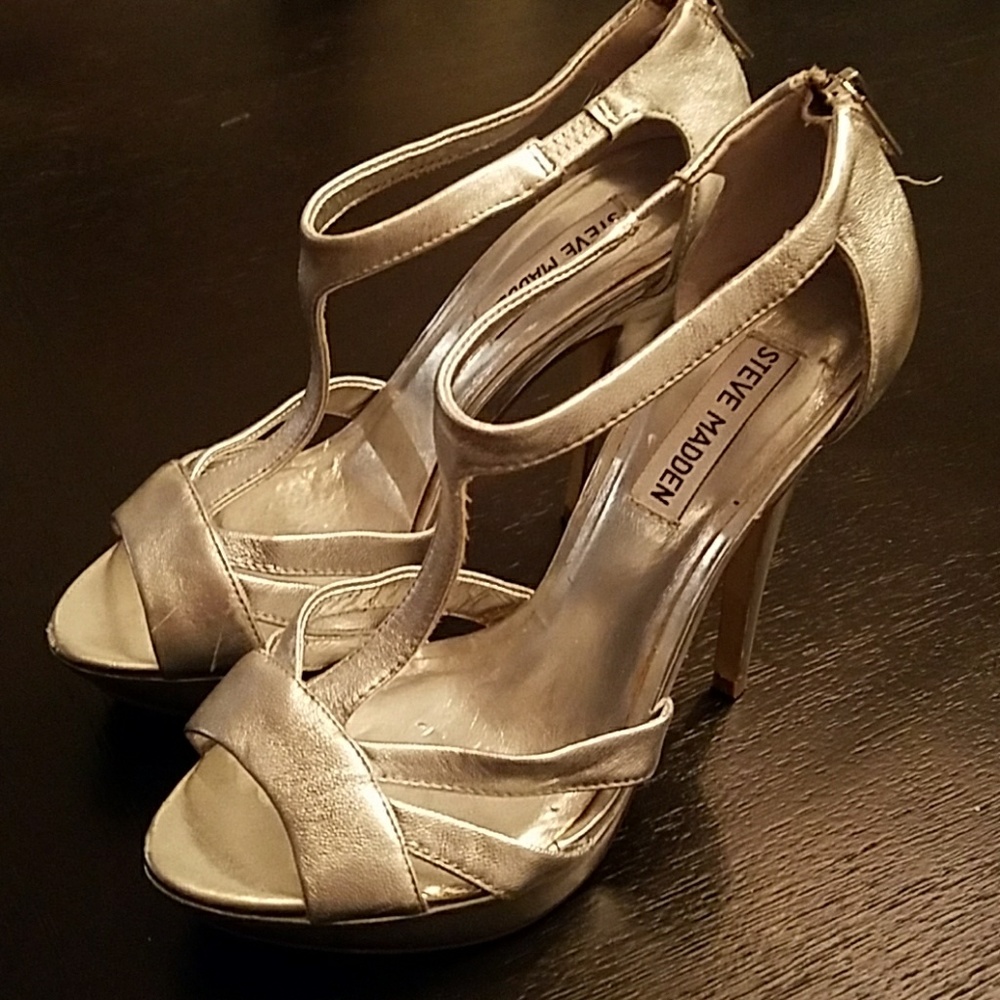 Never worn stunning Stilettos