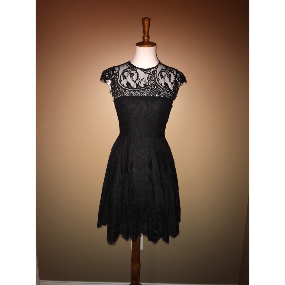 Black lace dress