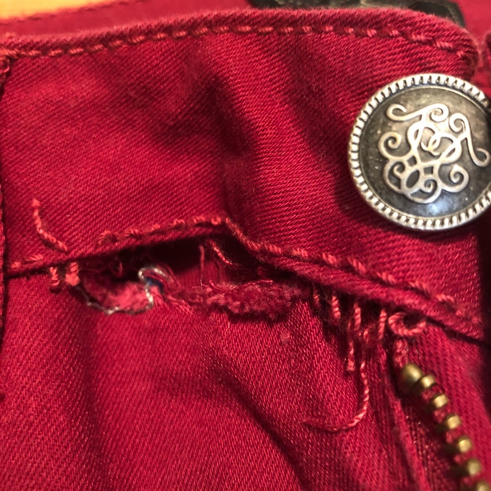 Jessica Simpson “Kiss me Jegging”. - Picture 2 of 3
