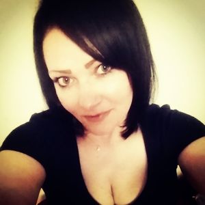 Meet your Posher, Nessa