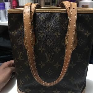 Authentic Louis Vuitton Bucket Bag