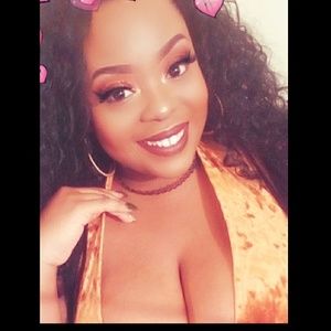 Meet your Posher, Kimberly