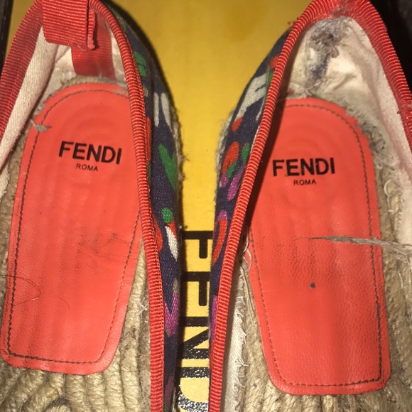 Fendi - Picture 3 of 4
