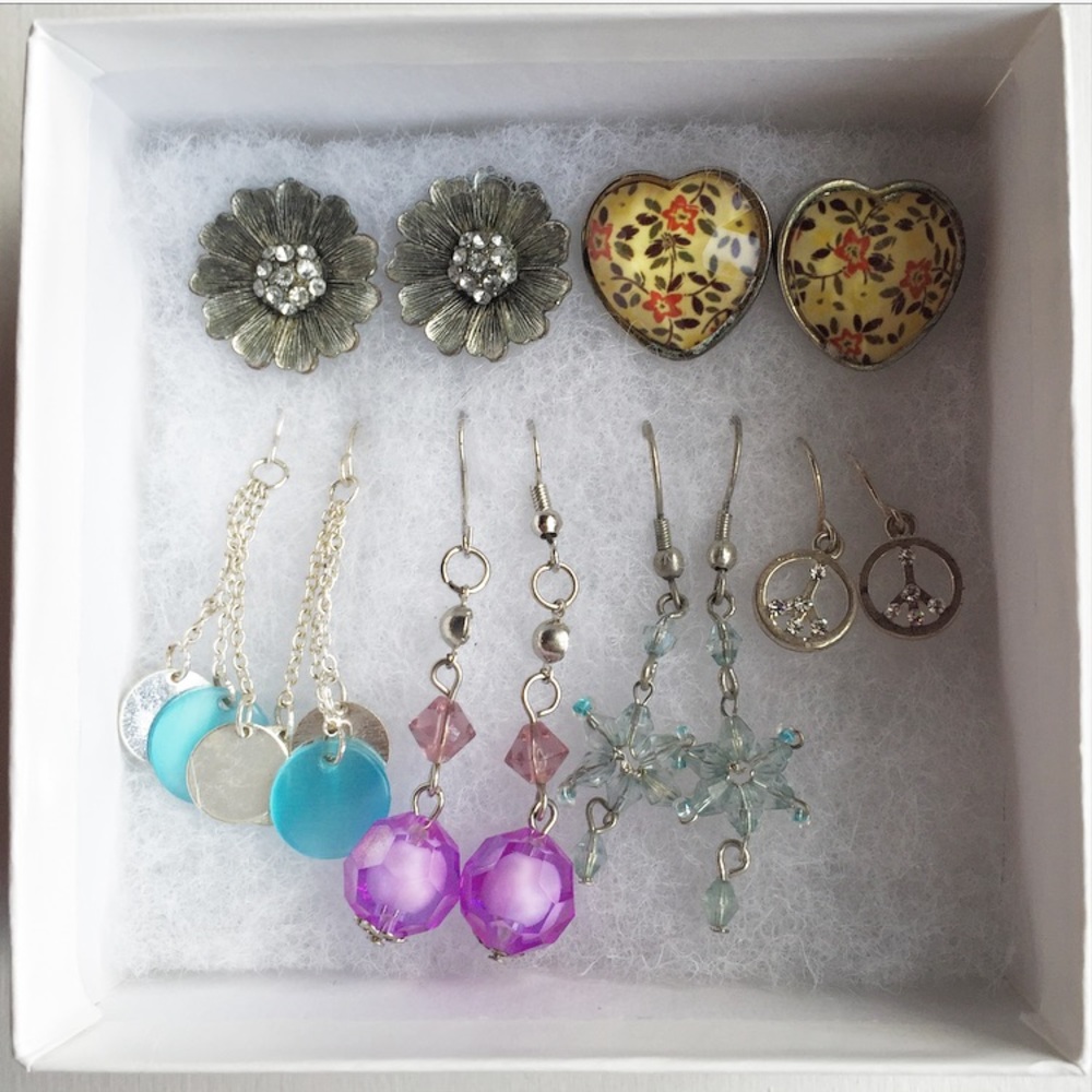 Set of 6 Forever 21 Earrings Bundle