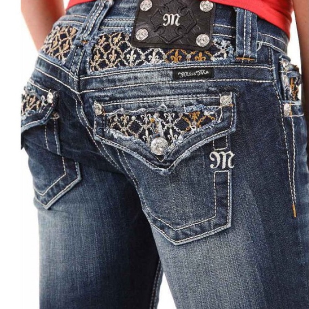 Miss Me Jeans (Ladies Size 30)