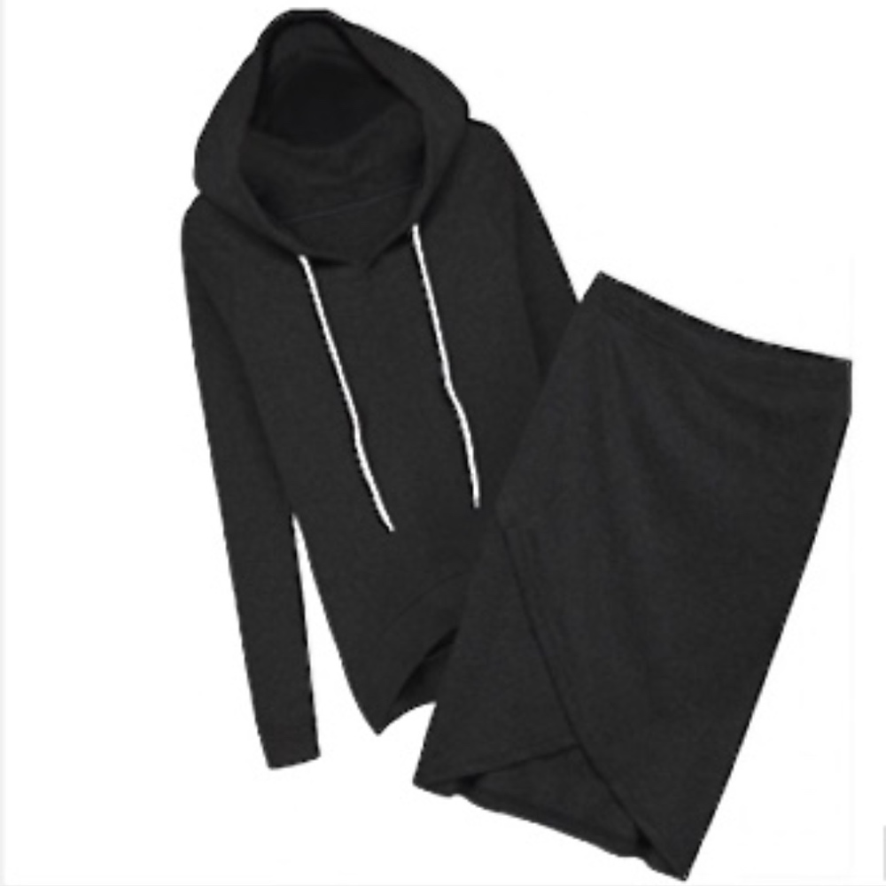 BLACK TWO PIECE WITH HOODIE