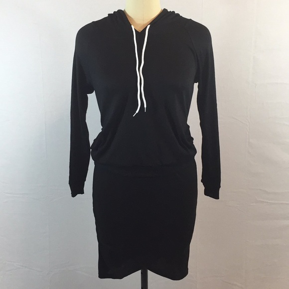 BLACK TWO PIECE WITH HOODIE - Picture 2 of 7