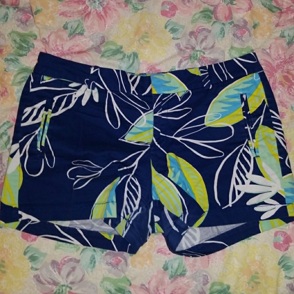 Sale short stylud size 8 sale