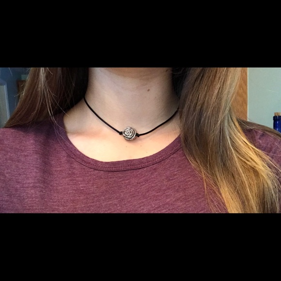handmade chokers! - Picture 4 of 7