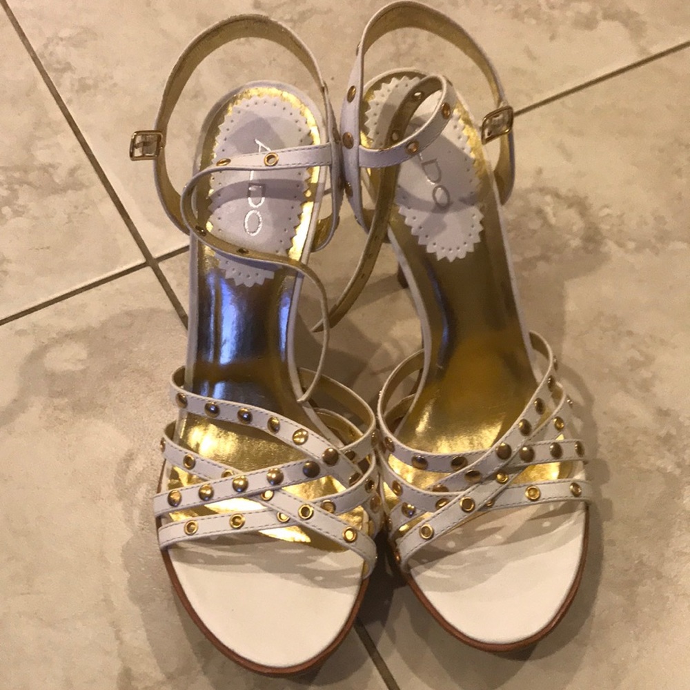 White and gold high heel