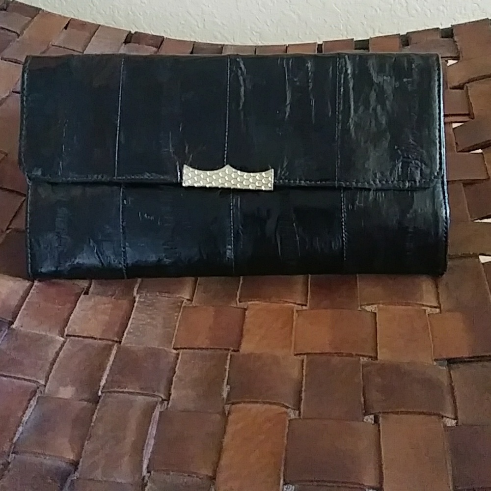 DSC vintage wallet.