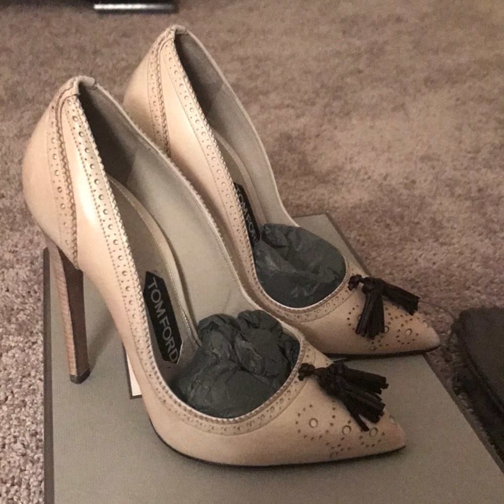 Tom Ford - Picture 2 of 3