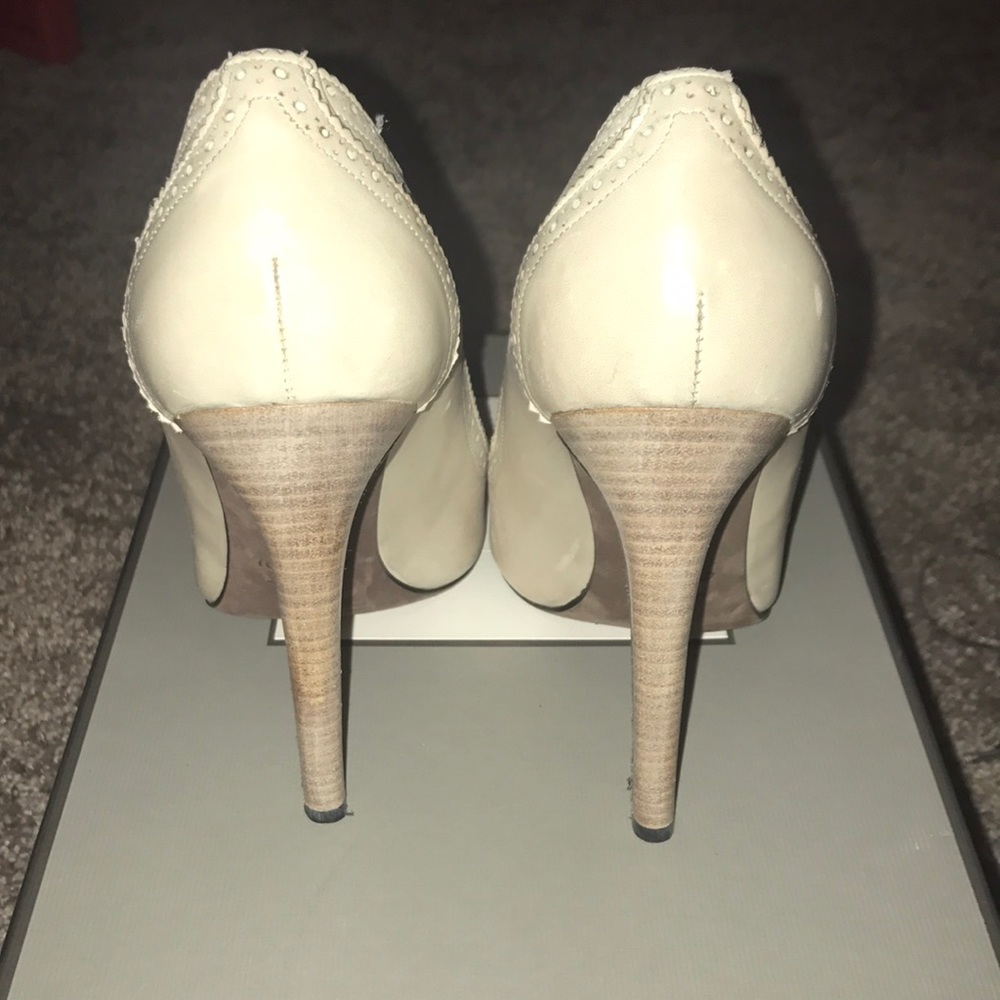 Tom Ford - Picture 3 of 3