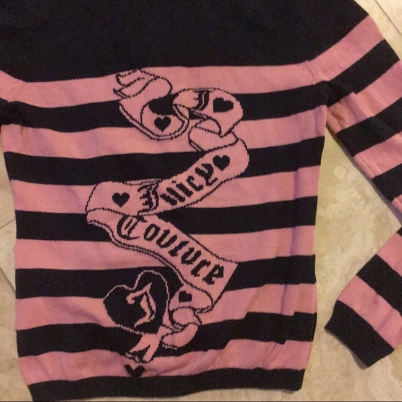 Super Cute Juicy ZipUp Top - Picture 4 of 5