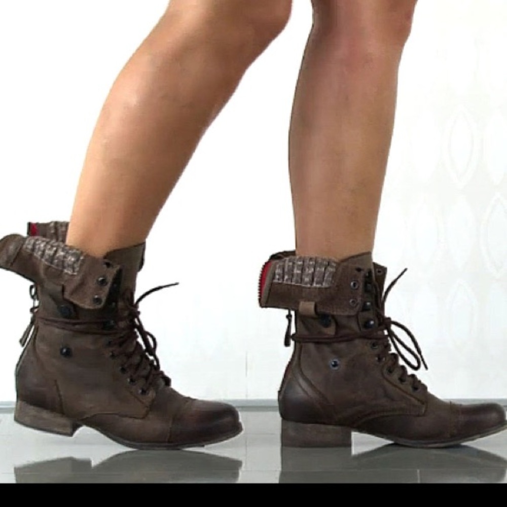 Steve Madden - Cablee
