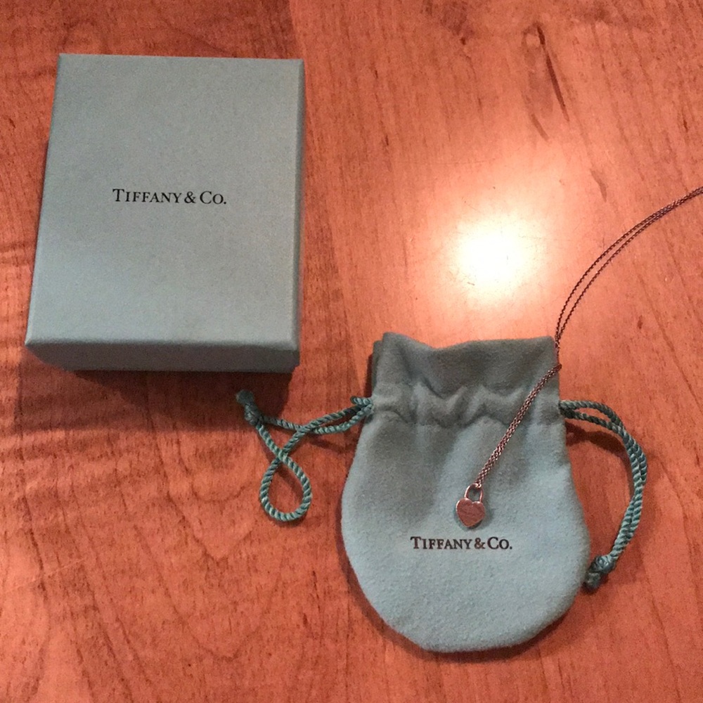 Tiffany & Co. Necklace. AUTHENTIC