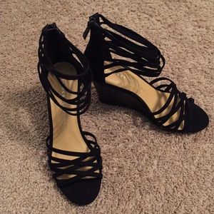 NWT Black wedges
