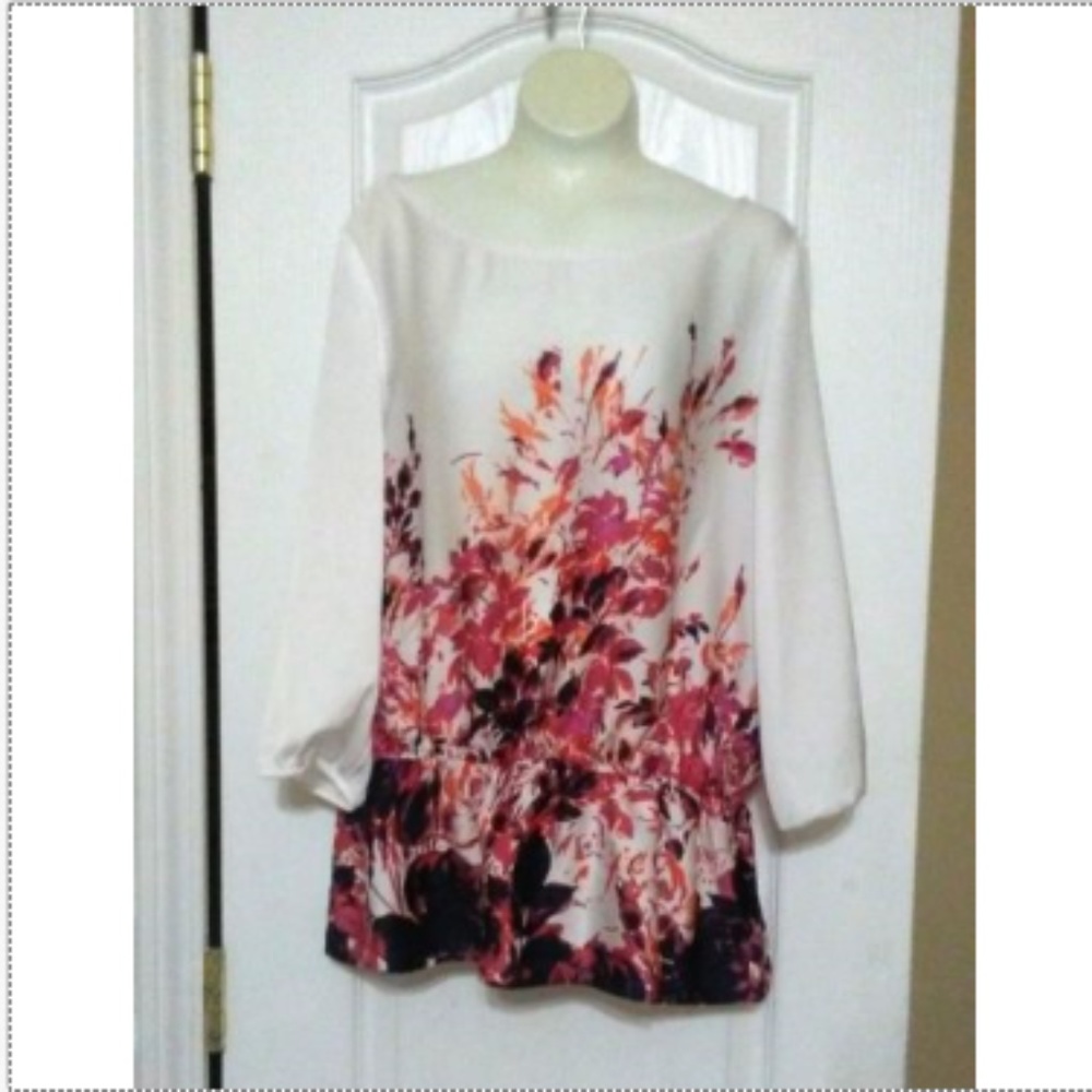 Ann Taylor Peplum 3/4 Sleeve Floral Print Top