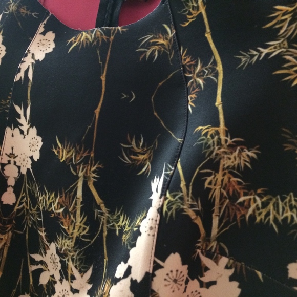 ASOS floral printed scuba playsuit - Picture 5 of 6