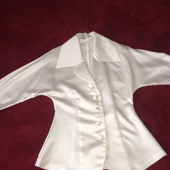 Andrea Jovine Blouse - Picture 3 of 8