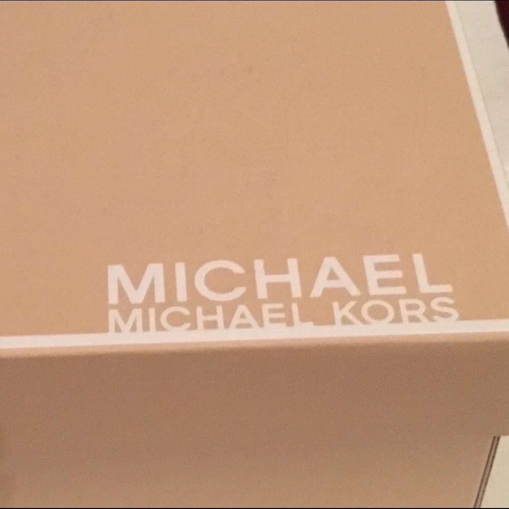 Michael Kors flats new in box