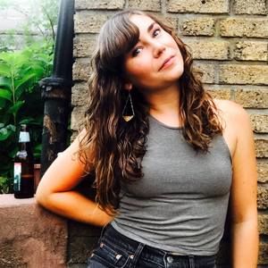 Meet your Posher, Claire