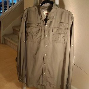 Dakota Grizzly Tech-Threads outdoor shirt (gift)