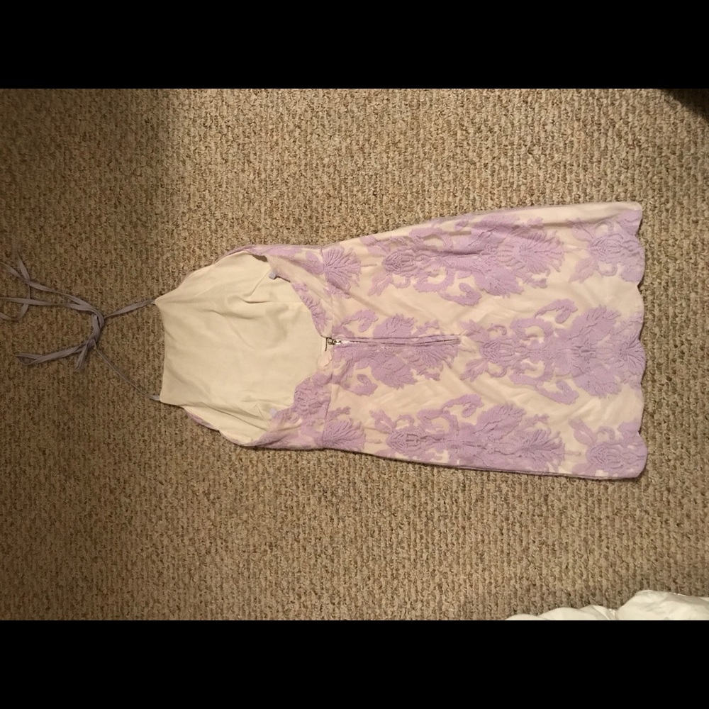 Brand new lace dress - Picture 2 of 3