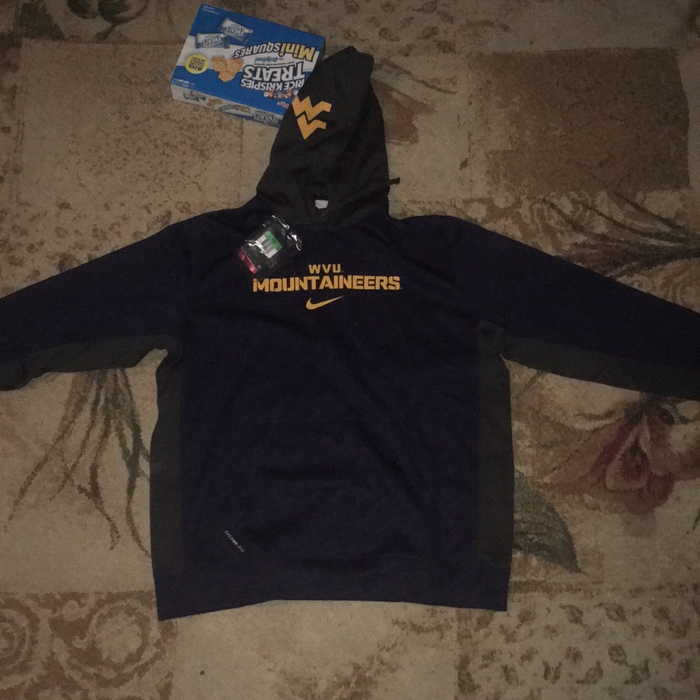 Nike Therma Fit, Mens XL hoodie