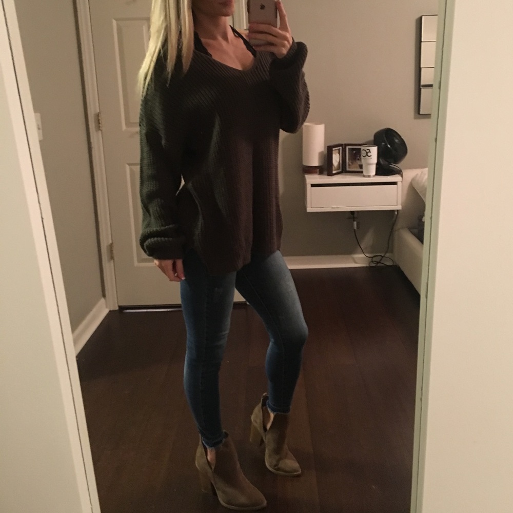 Olive Charlotte Russe lace up back sweater