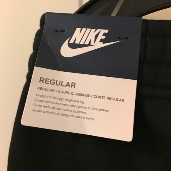 Nike Men’s Club Fleece Sweat Pants - Picture 4 of 7
