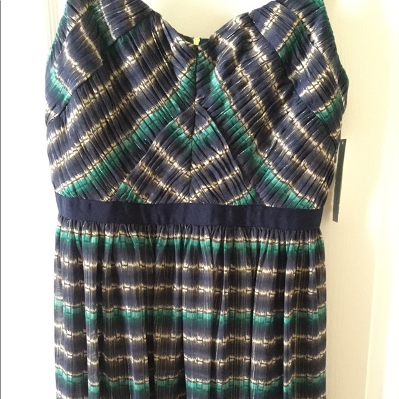 BRAND NEW Antonio Melani Dress - Picture 2 of 2