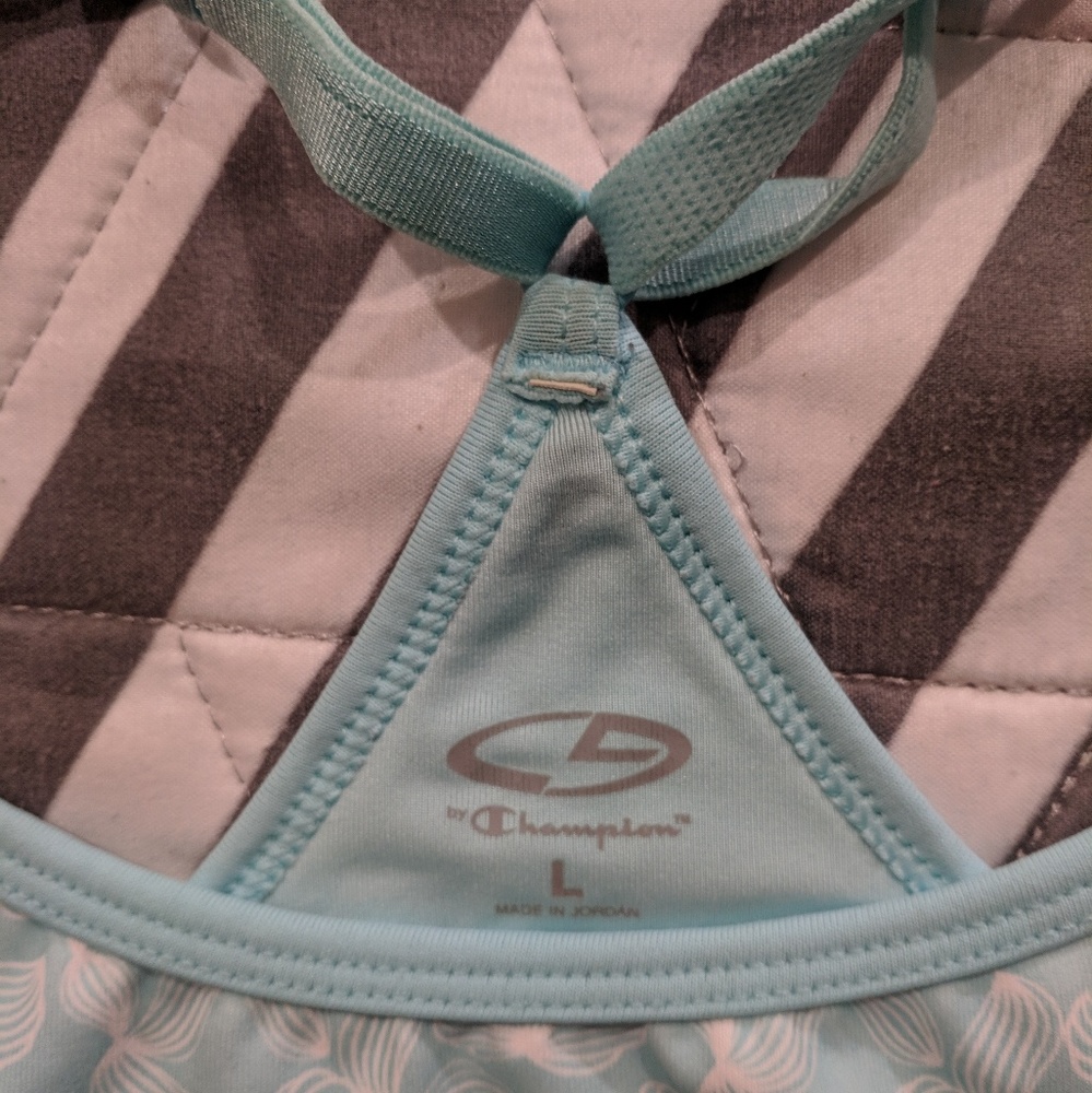 Champion workout top - Picture 2 of 2