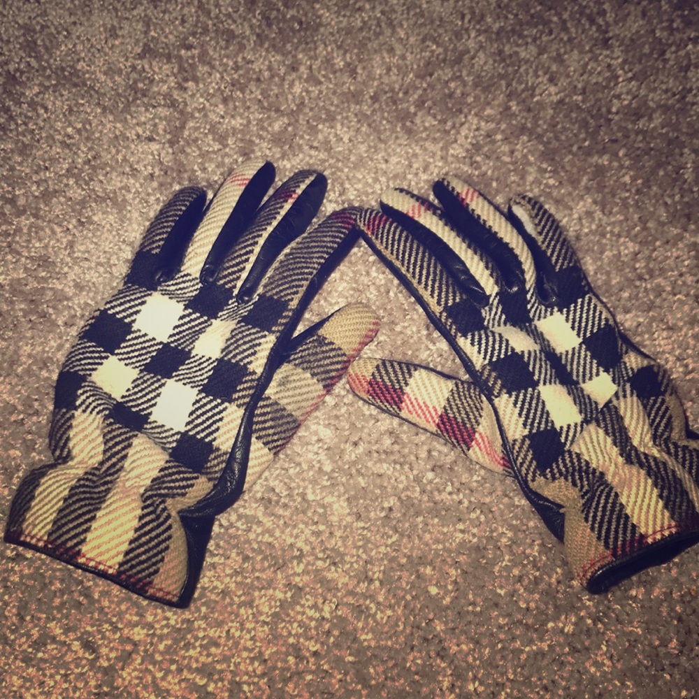 Burberry (do not buy)