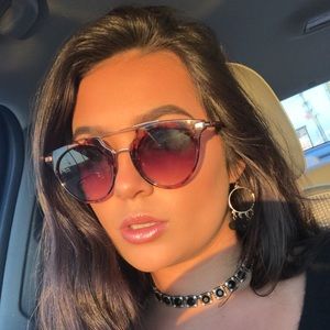 Meet your Posher, Ellie