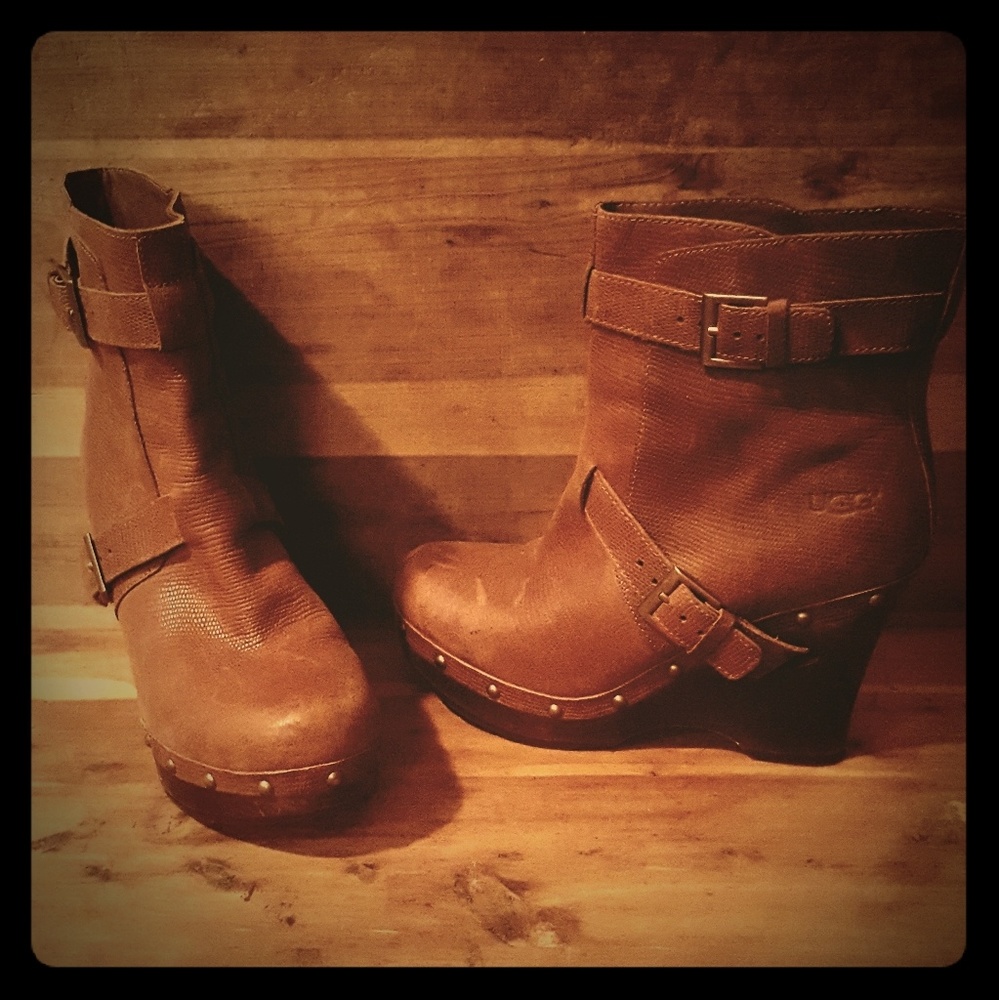 Brown Leather UGG Wedges size 7