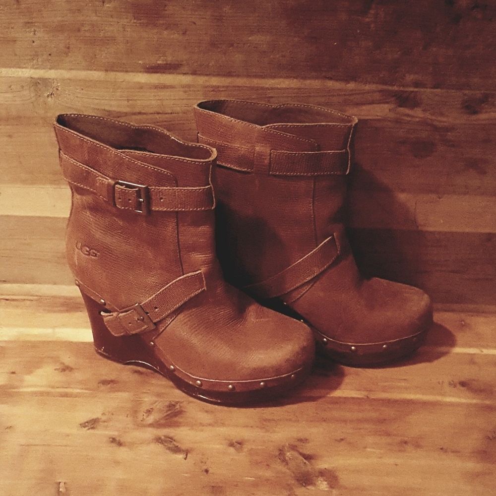 Brown Leather UGG Wedges size 7 - Picture 2 of 8