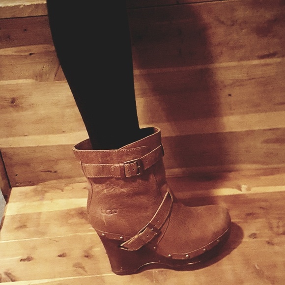 Brown Leather UGG Wedges size 7 - Picture 5 of 8