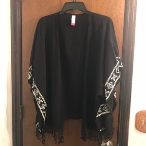 Black and white Kimono