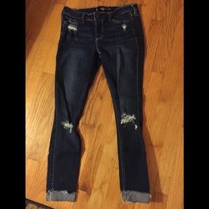 Hollister Crop Ripped Jeans