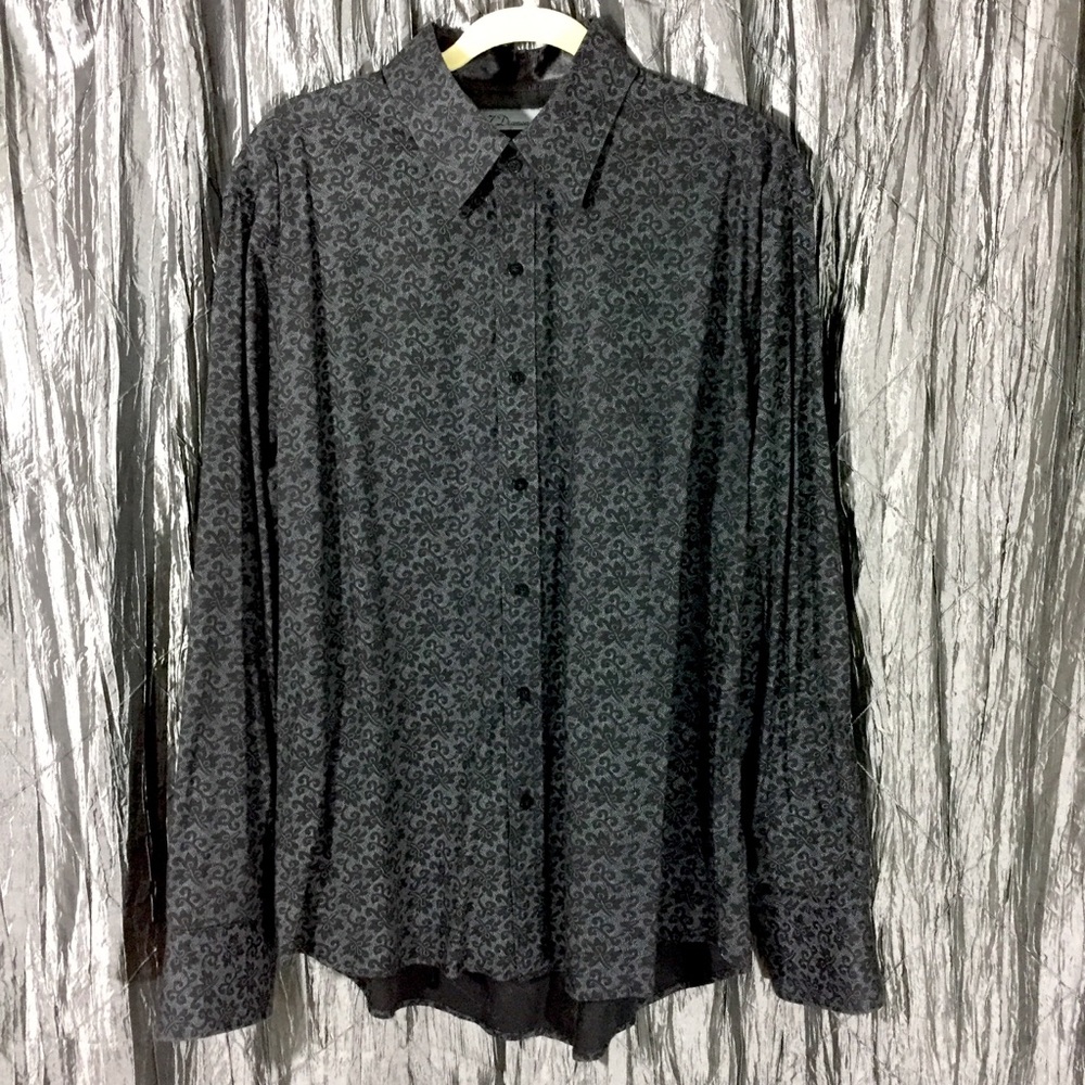 ❌SOLD❌Black/Grey Floral Printed Stretch Shirt