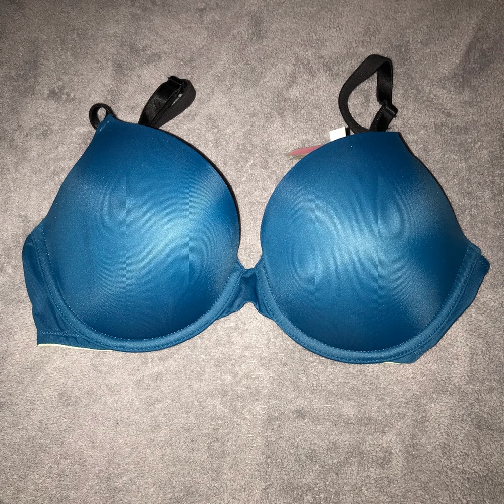 PINK VS Wear Everywhere Push-up bra