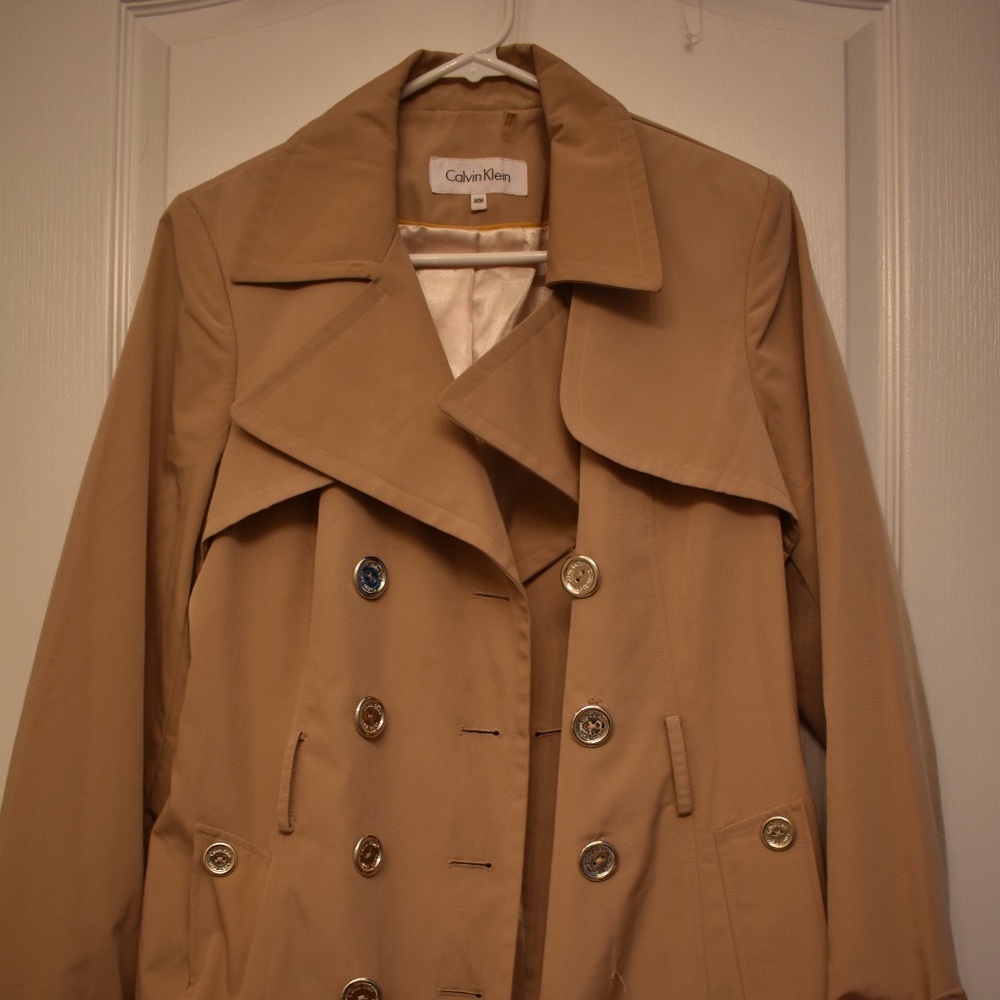 Camel Calvin Klein trench coat M