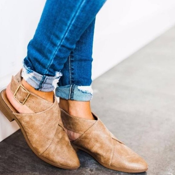 🎉HP🎉 Qupid flats SIZE 6 LEFT - Picture 2 of 2